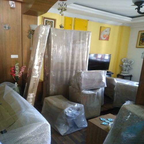 ALFA Packers And Movers Truck